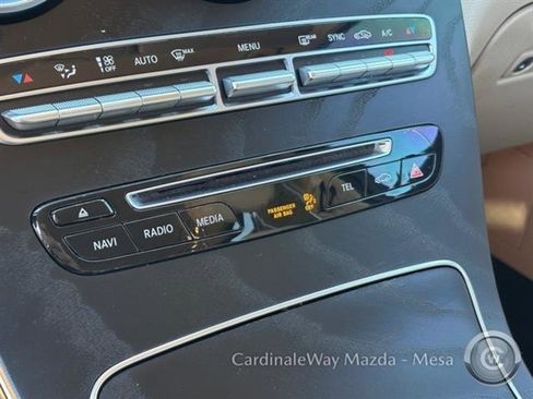 Used 2019 Mercedes-Benz GLC 300 image 25