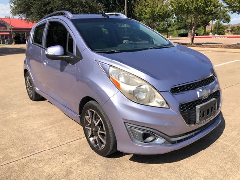 Used 2014 Chevrolet Spark LT image 4