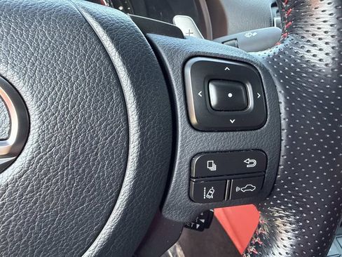 Used 2022 Lexus IS 350 F Sport RWD image 39