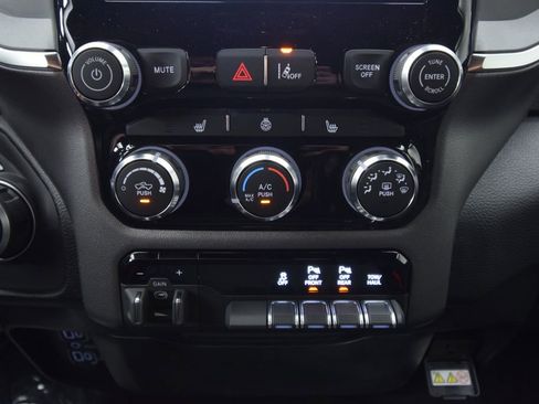 New 2026 RAM 1500 4x4 Crew Cab image 26