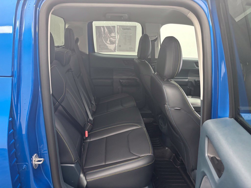Used 2025 Ford Maverick Lobo AWD/4WD image 41