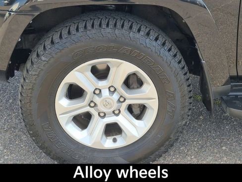 Used 2020 Toyota 4Runner TRD Off-Road Premium image 16