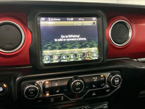 Used 2022 Jeep Gladiator Rubicon w/ LED Lighting Group image 39