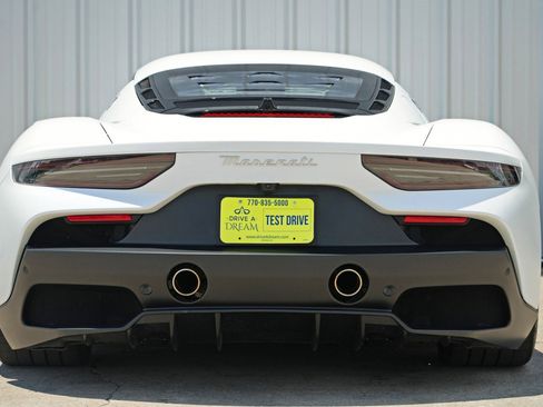 Used 2023 Maserati MC20 Coupe image 17