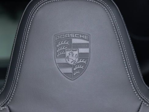 Used 2022 Porsche 911 GT3 image 42