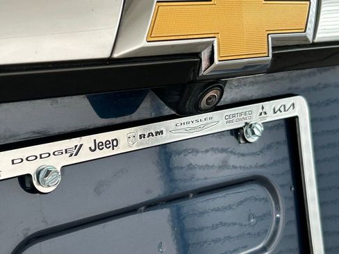 Used 2023 Chevrolet Traverse LT w/ LPO, Floor Liner Package image 22