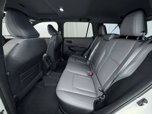 New 2026 Subaru Outback Limited AWD/4WD image 12