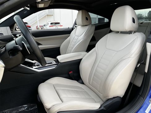 Used 2024 BMW M440i Coupe w/ Premium Package image 24