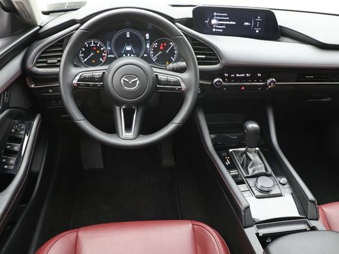 Used 2025 MAZDA MAZDA3 s image 12