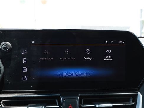 Used 2025 Chevrolet TrailBlazer LT FWD image 16
