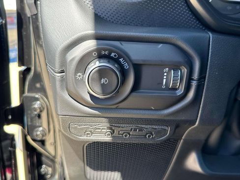 New 2026 Jeep Wrangler Unlimited Rubicon image 20