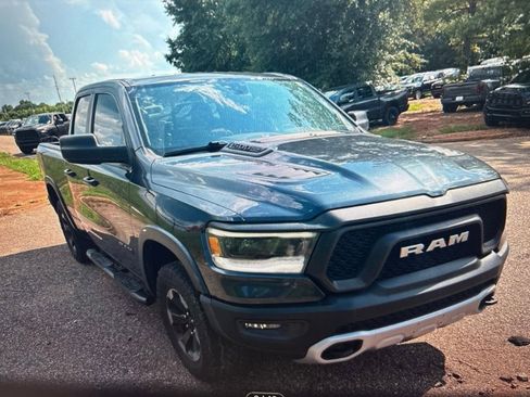 Used 2019 RAM 1500 Rebel AWD/4WD image 2