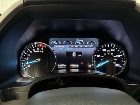 Used 2020 Ford F250 Lariat w/ Lariat Value Package AWD/4WD image 11