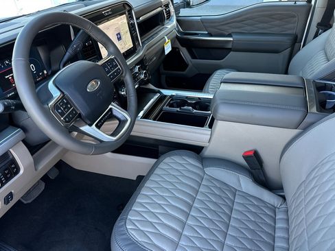 New 2026 Ford F250 Platinum w/ Platinum Plus Package image 9