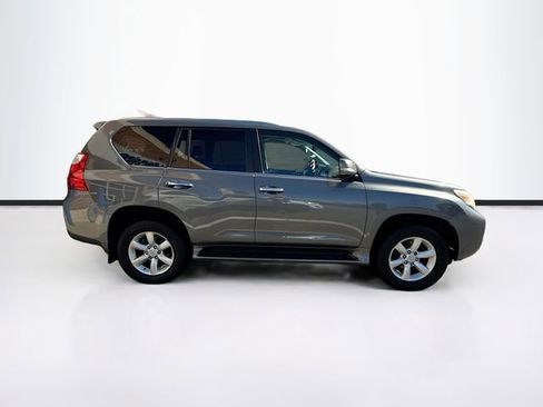 Used 2010 Lexus GX 460 image 5