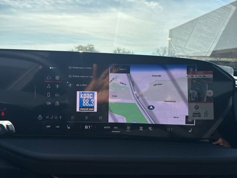 New 2025 Audi SQ5 Premium Plus image 19