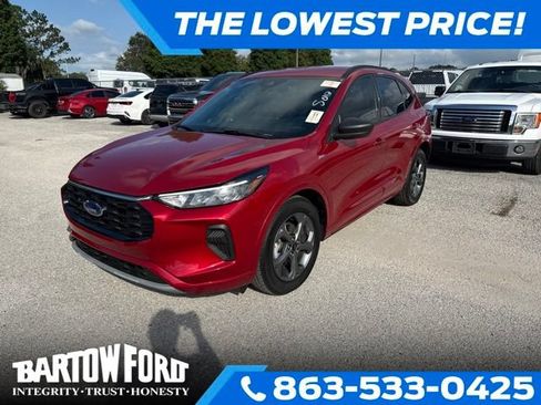Used 2023 Ford Escape ST-Line w/ Tech Pack #1 FWD image 1