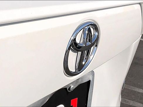 Used 2023 Toyota RAV4 LE FWD image 29