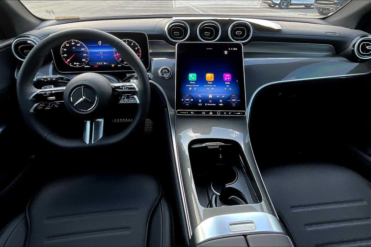 Certified 2026 Mercedes-Benz GLC 300 image 5