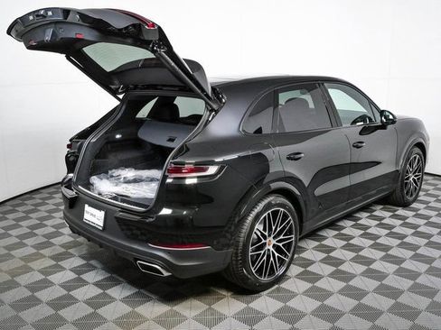 New 2026 Porsche Cayenne AWD/4WD image 29