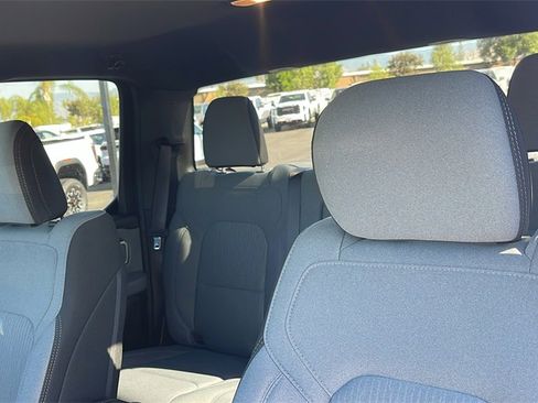 Used 2021 RAM 1500 Big Horn image 12