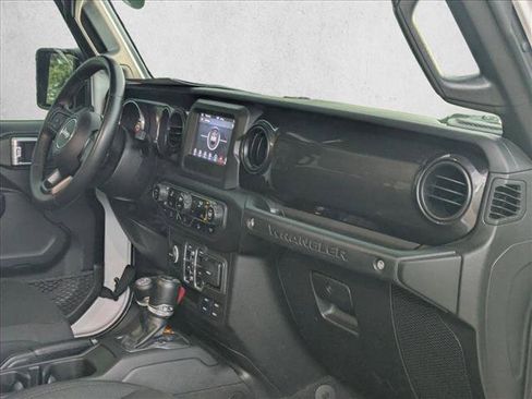 Used 2020 Jeep Wrangler Unlimited Sport AWD/4WD image 22