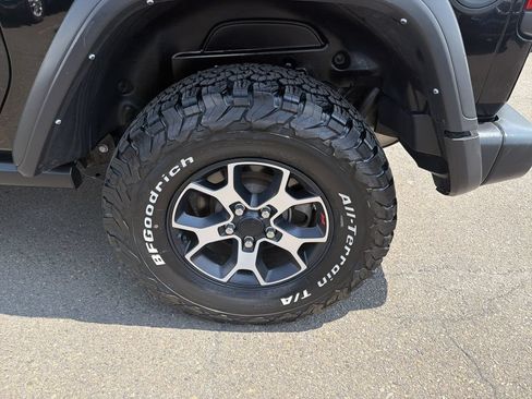 Used 2022 Jeep Wrangler Rubicon w/ Cold Weather Group AWD/4WD image 27