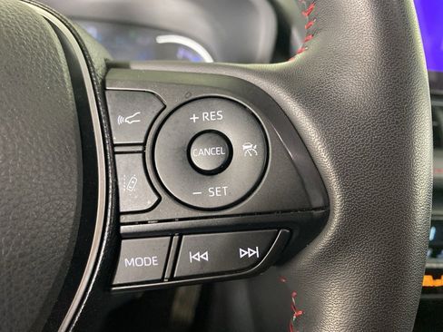 Used 2023 Toyota RAV4 SE image 20