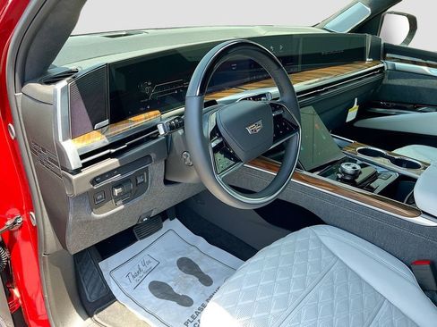 New 2026 Cadillac Escalade ESV Platinum Luxury RWD image 16