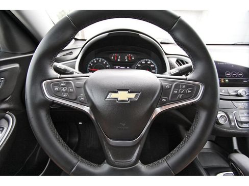 Used 2024 Chevrolet Malibu RS FWD image 14