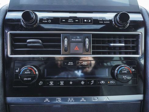 Used 2023 Nissan Armada SL w/ Midnight Edition Package image 19