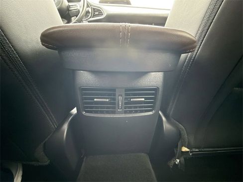 Used 2024 MAZDA CX-30 AWD 2.5 S w/ Premium Package image 24