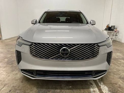 Used 2025 Volvo XC90 B6 Plus AWD/4WD image 8
