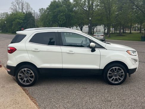 Used 2020 Ford EcoSport Titanium AWD/4WD image 6