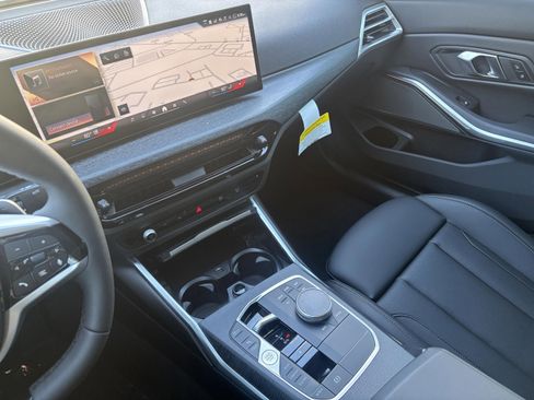 Used 2026 BMW 330i Sedan w/ Premium Package image 14