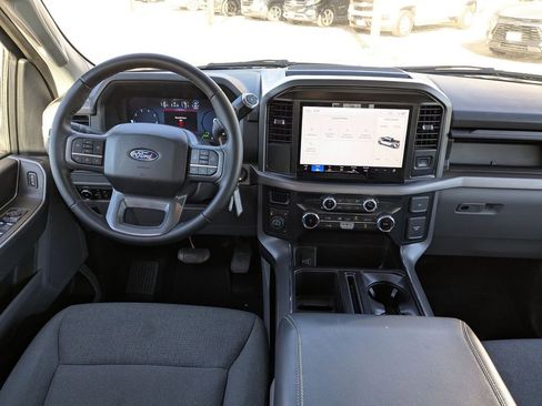 Used 2025 Ford F150 XLT w/ Equipment Group 301A Standard image 22
