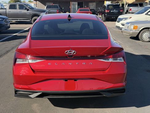 Used 2021 Hyundai Elantra SEL w/ Convenience Package image 31