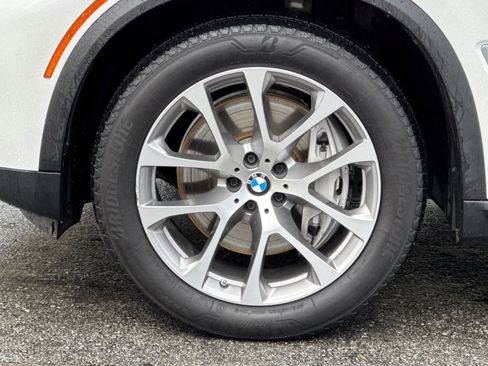 Used 2019 BMW X5 xDrive50i image 31