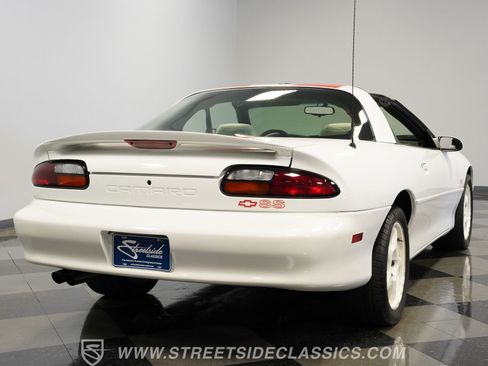Used 1997 Chevrolet Camaro SS w/ SS Alteration Pkg RWD image 12
