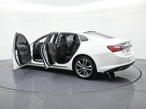 Used 2020 Chevrolet Malibu Premier FWD image 23