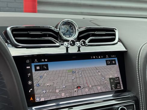 Used 2021 Bentley Bentayga Speed AWD/4WD image 48