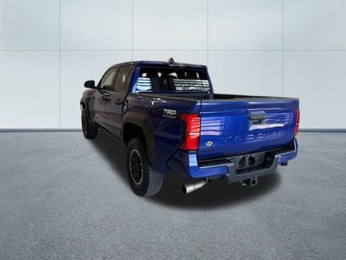 Used 2024 Toyota Tacoma TRD Sport image 3