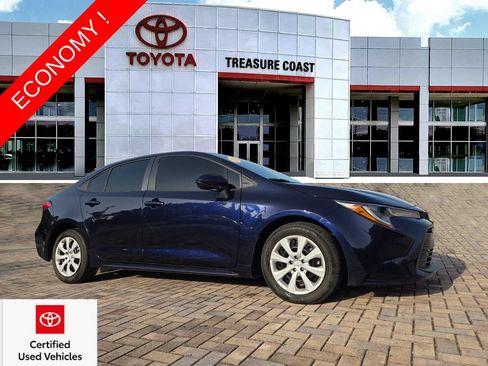 Used 2024 Toyota Corolla LE FWD image 1