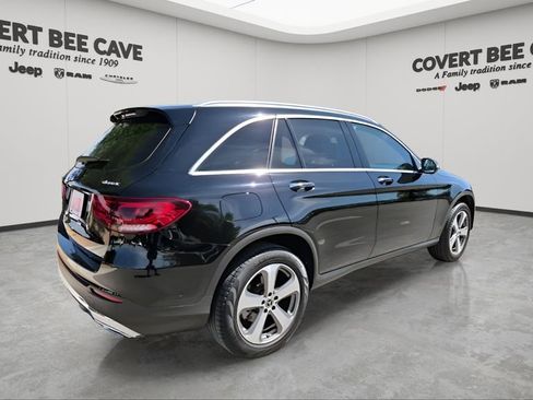 Used 2022 Mercedes-Benz GLC 300 4MATIC w/ Driver Assistance Package image 9