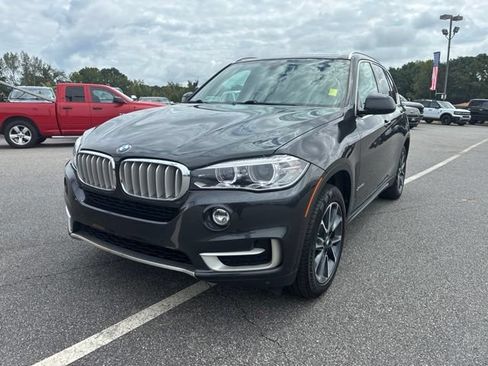 Used 2017 BMW X5 xDrive50i AWD/4WD image 2
