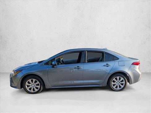 Used 2022 Toyota Corolla LE FWD image 6
