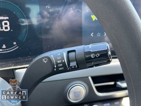 Used 2025 Hyundai Sonata SEL FWD image 25