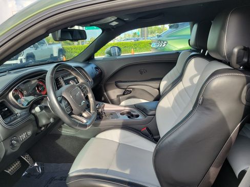 Used 2023 Dodge Challenger SRT Hellcat RWD image 12