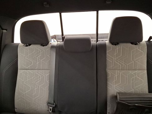 Used 2021 Toyota Tacoma TRD Off-Road w/ Technology Package image 19