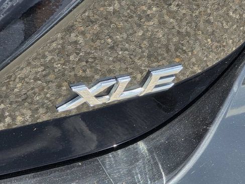 Used 2023 Toyota Camry XLE FWD image 26